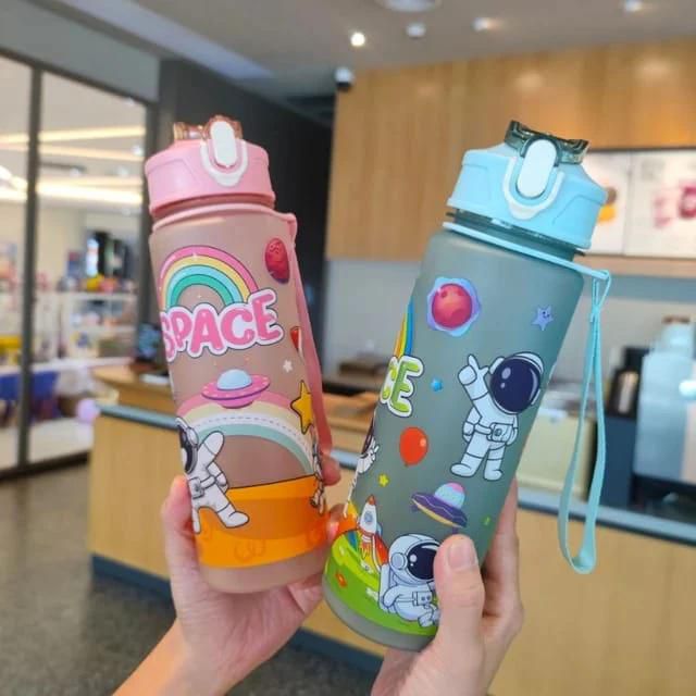 Astronaut Silicone Sipper Water Bottle