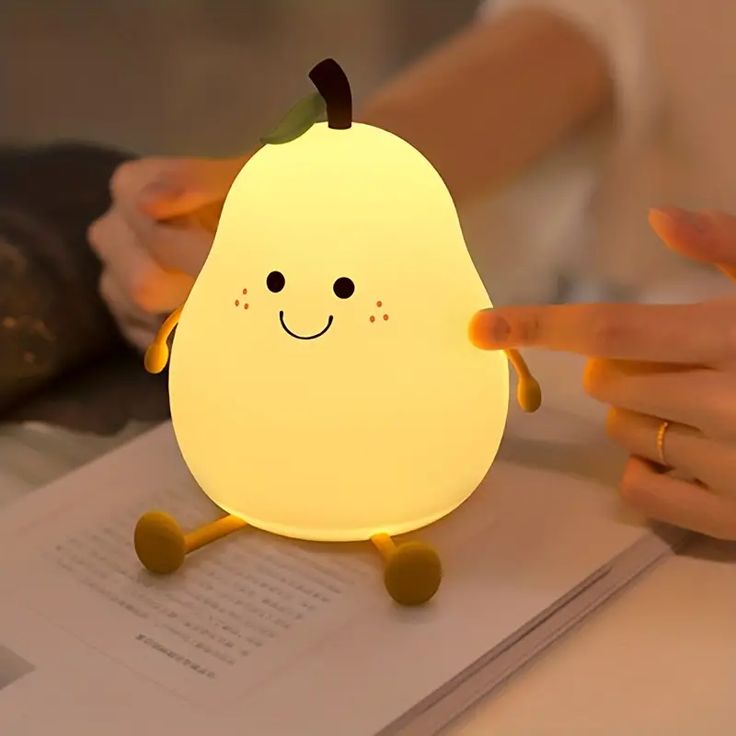 Guava Silicone Night Light Pear Bedside Lamp