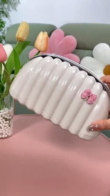 White Shell Tissue Box with Pink Bow Decorative Tissue Holder