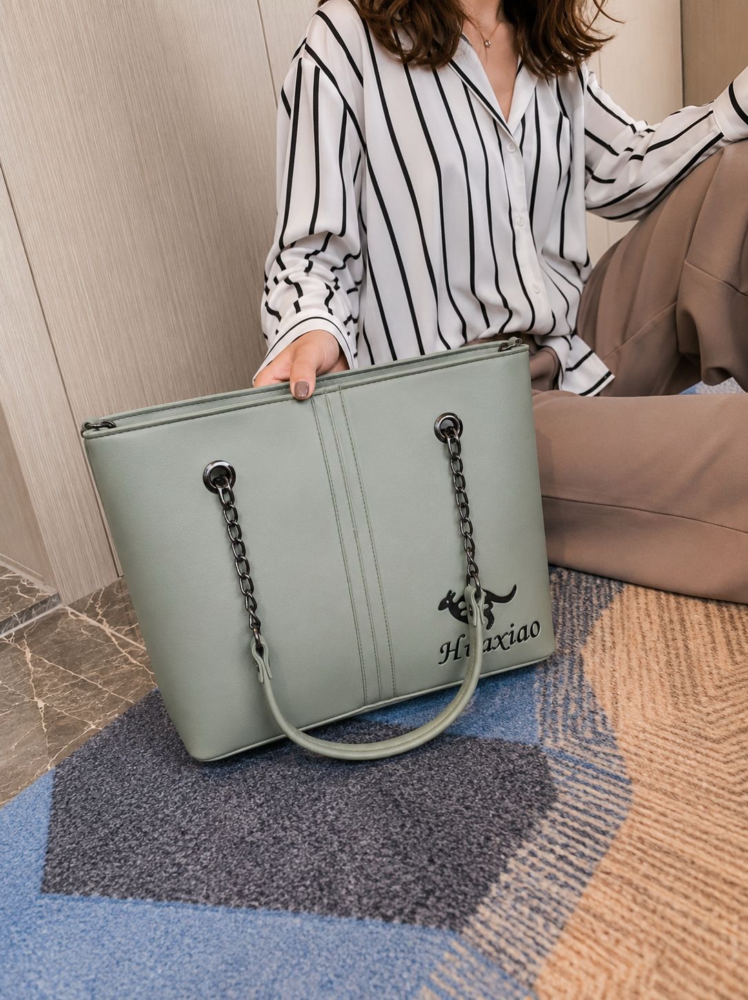 Luxury Soft Leather Tote Bag for Women Stylish Large Capacity Shoulder Handbag