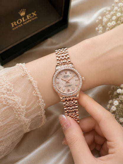 Luxury Diamond Cut Women’s Watch with Stainless Steel Chain