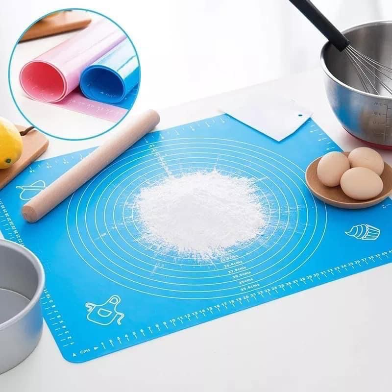Silicone Kitchen Roti Mat Non Stick Dough Rolling & Kneading Baking Mat